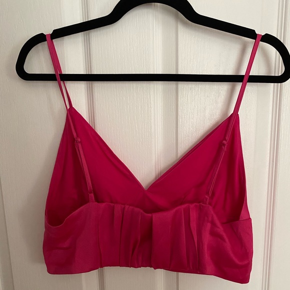 pink satin crop - Picture 2 of 3